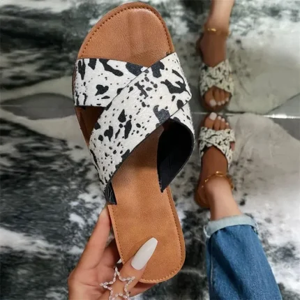 Size:4.5-8.5 Women Fashion Color Blocking Cow Printed Slippers