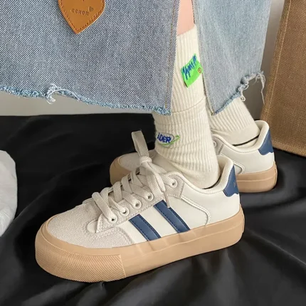 Size:4.5-9 Women Retro Flat Base Tether Design Sneakers - Image 7