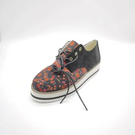 Size:4.5-11 Women Bigger Sizes Retro Flower Pattern Design Loafers - Image 3